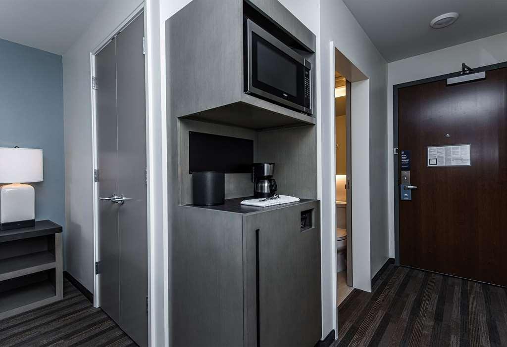 Hyatt House Rochester Mayo Clinic Area Room photo