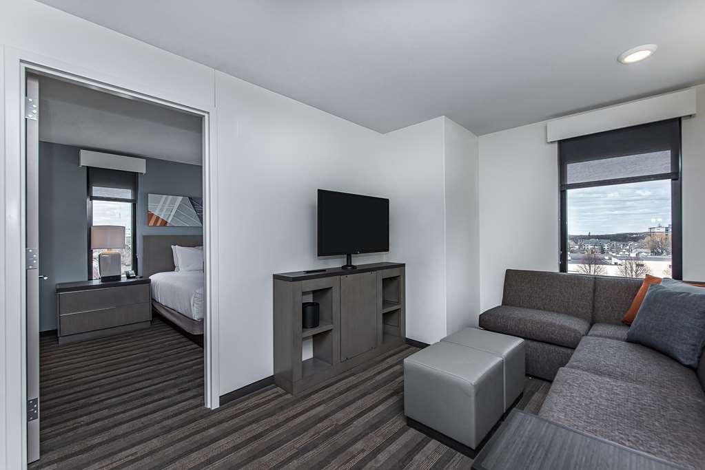 Hyatt House Rochester Mayo Clinic Area Room photo